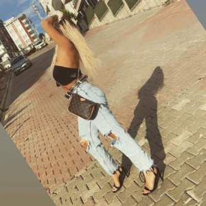 Eve ve otellere gelen  Atakum masöz escort bayan Pınar