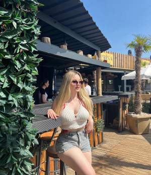 Escort Bensun, kendi yeri olan