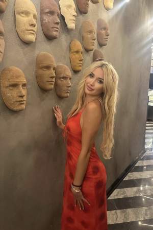SEKSİ bayan Jale
