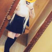 Narin ve fit vücutlu Buse